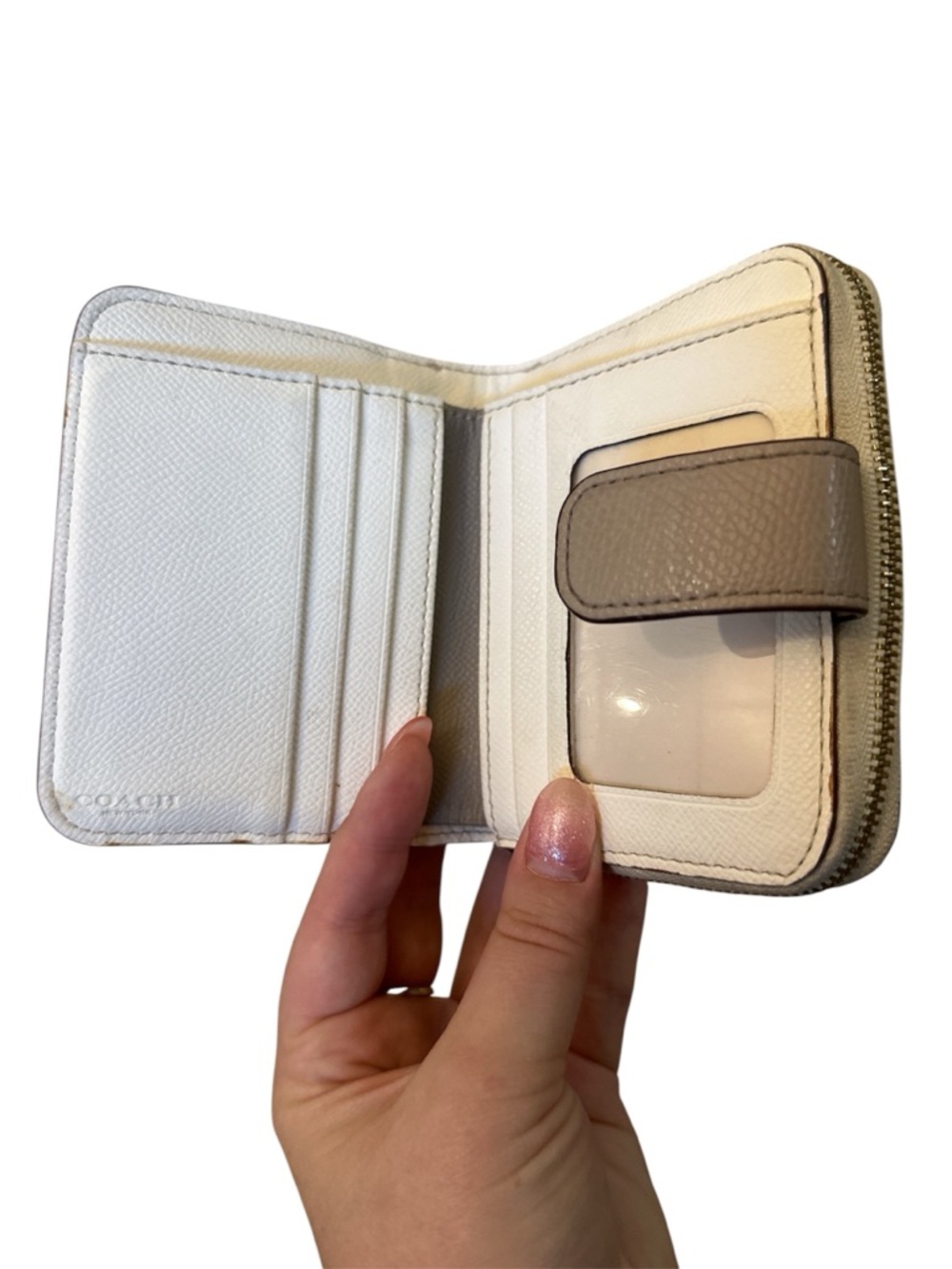 COACH - Colorblock Bifold Wallet - Picture 3 of 4